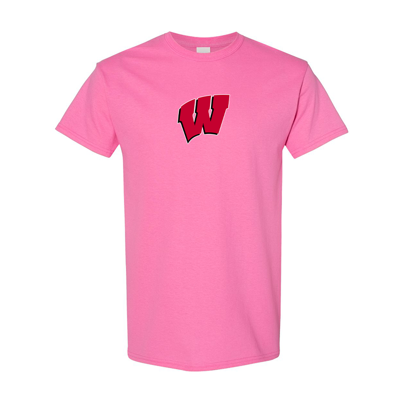 Men's  Wisconsin Badgers  Gildan Heavy Cotton T-Shirt