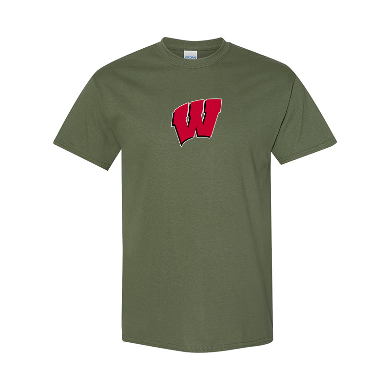 Men's  Wisconsin Badgers  Gildan Heavy Cotton T-Shirt
