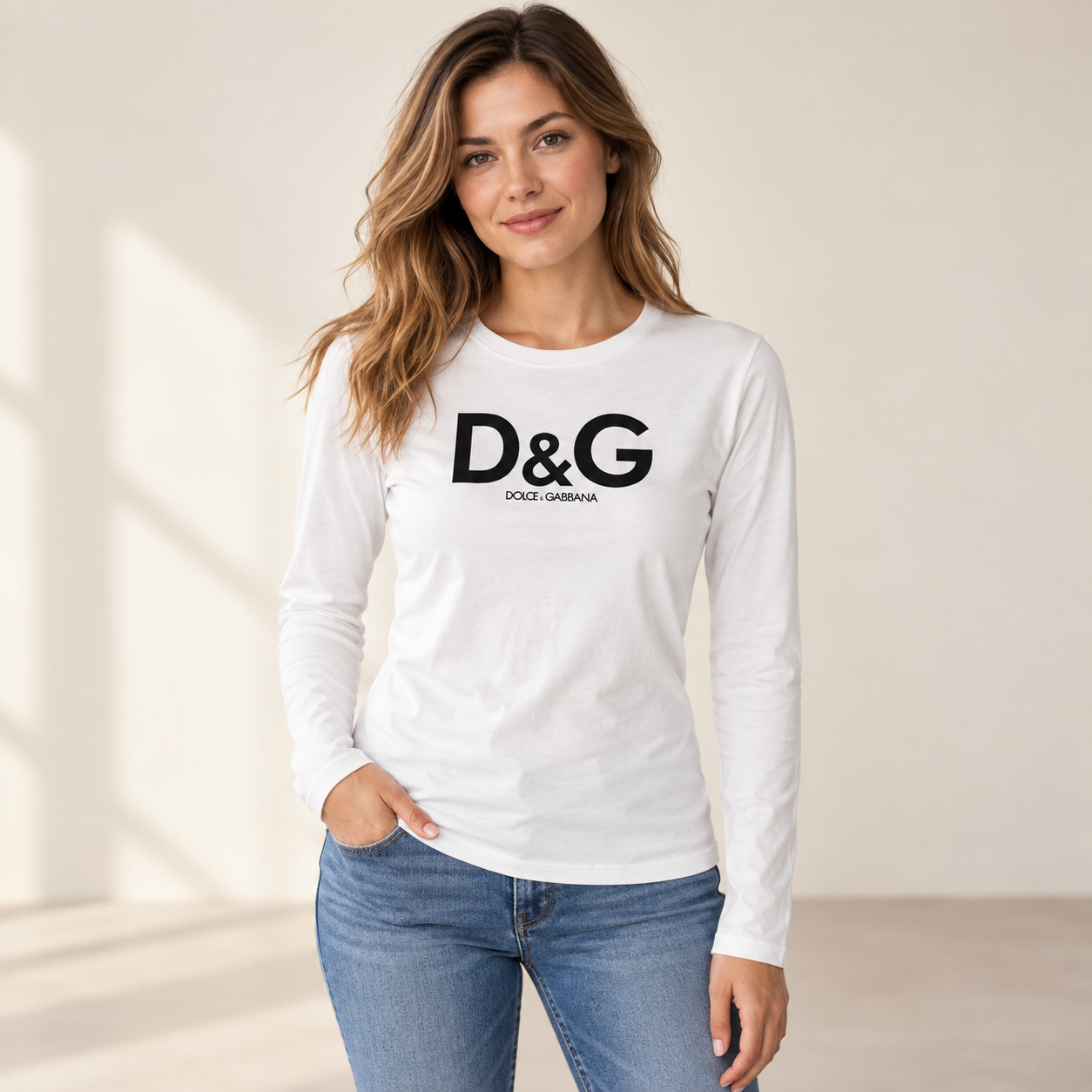 White Women's Dolce and Gabbana long sleeve T-shirt