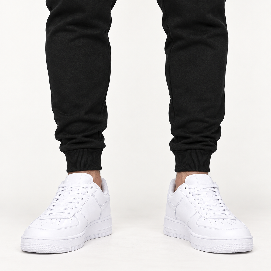 Men's Tom Ford Sweatpants | Color: Black | View 5