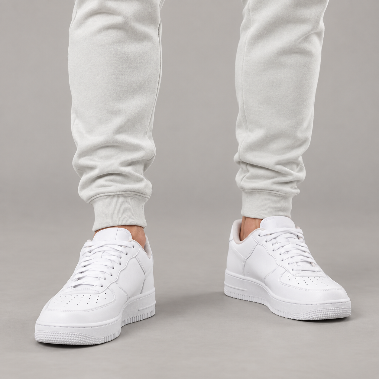 Men's Tom Ford Sweatpants | Color: White | View 5