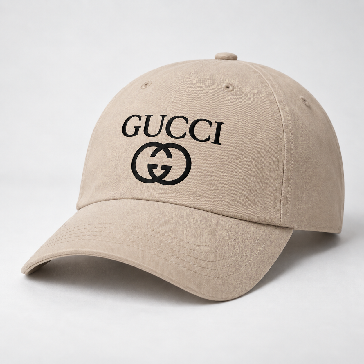 Gucci Dad Baseball Cap Hat in Beige — alternate three-quarter view
