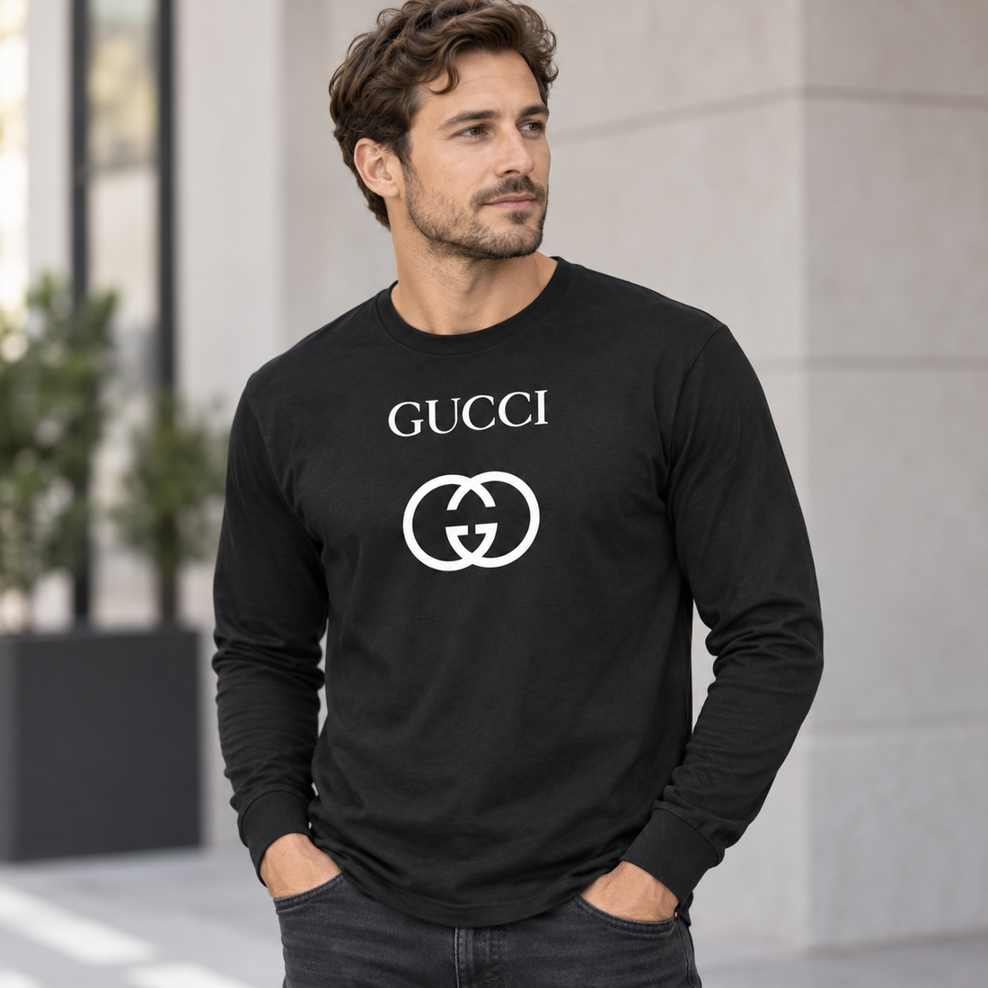 Men's Gucci cotton long sleeve T-shirt black lifestyle model image