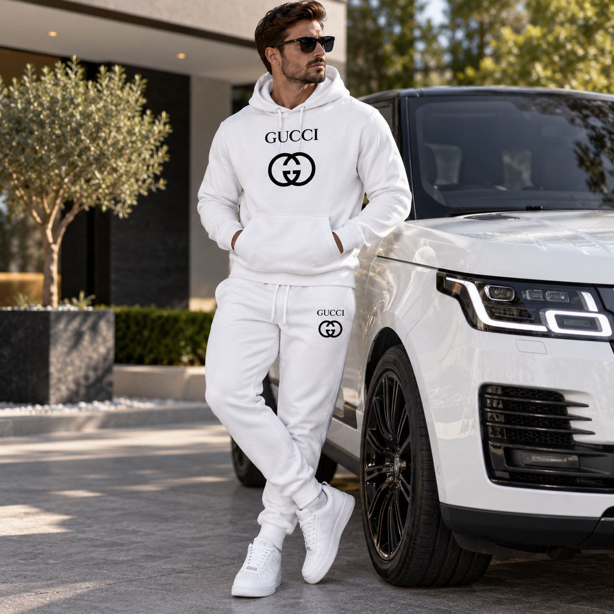 Men's Gucci Hoodie Joggers Set | Color: White | Image 4